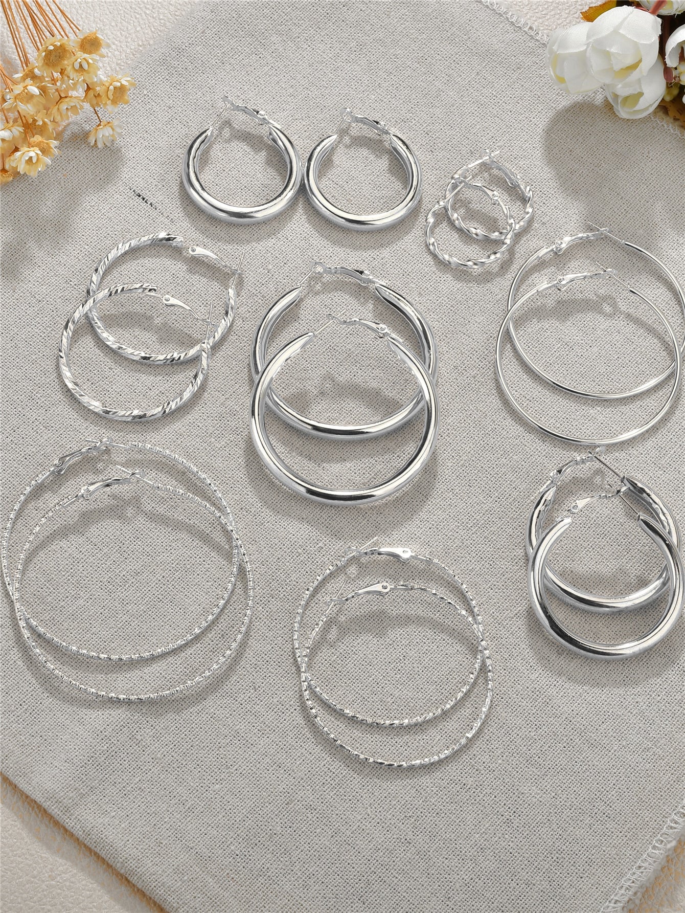8 Pack Round Hoop Earrings - Image 2