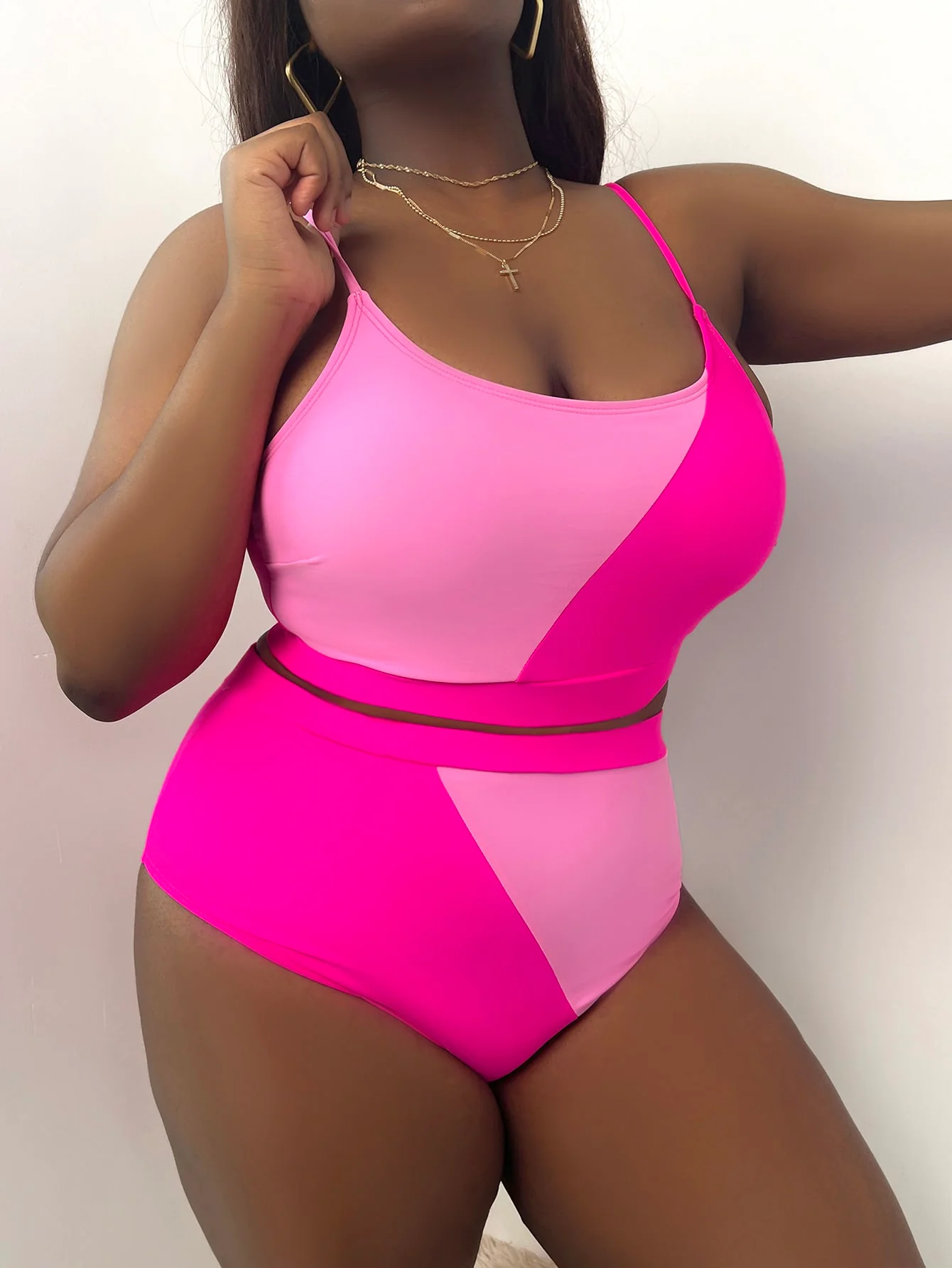 Elisa Two Piece - Image 4