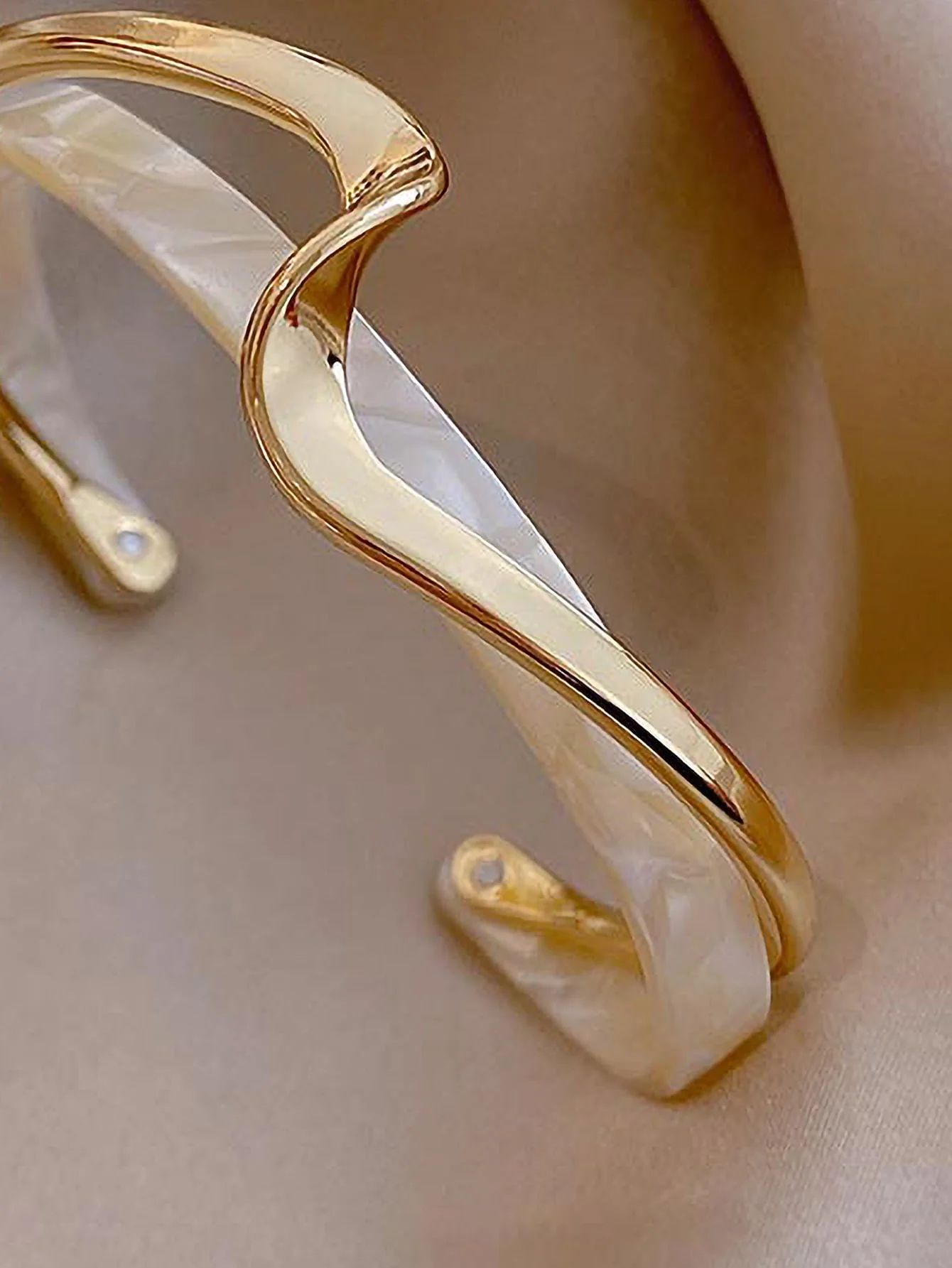 Gold Rush Bangle - Image 3