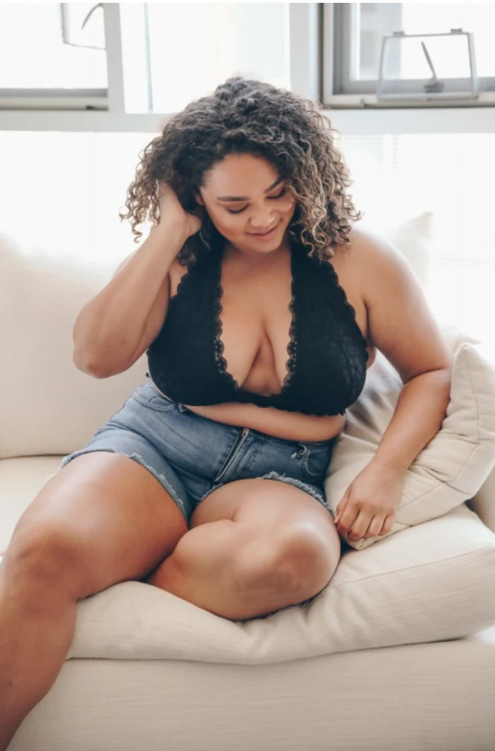 Curve Halter Bralette - Image 3