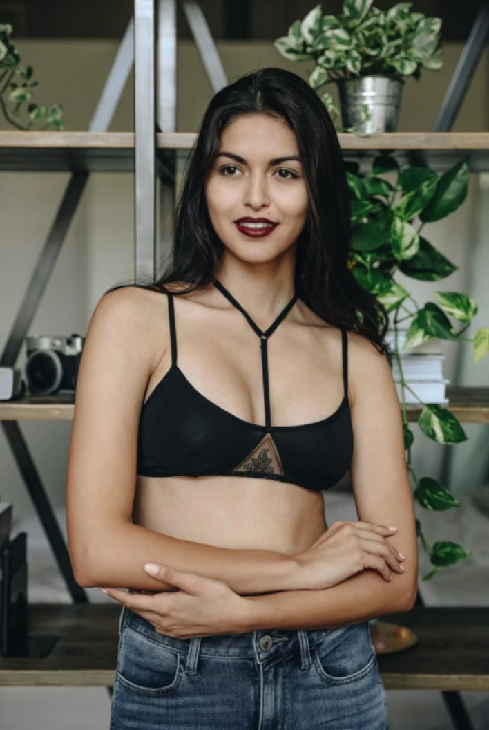 Linnea Y-Front Bralette - Image 2