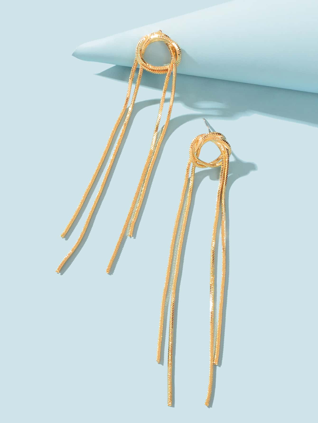 Tying the Knot Earring - Image 3